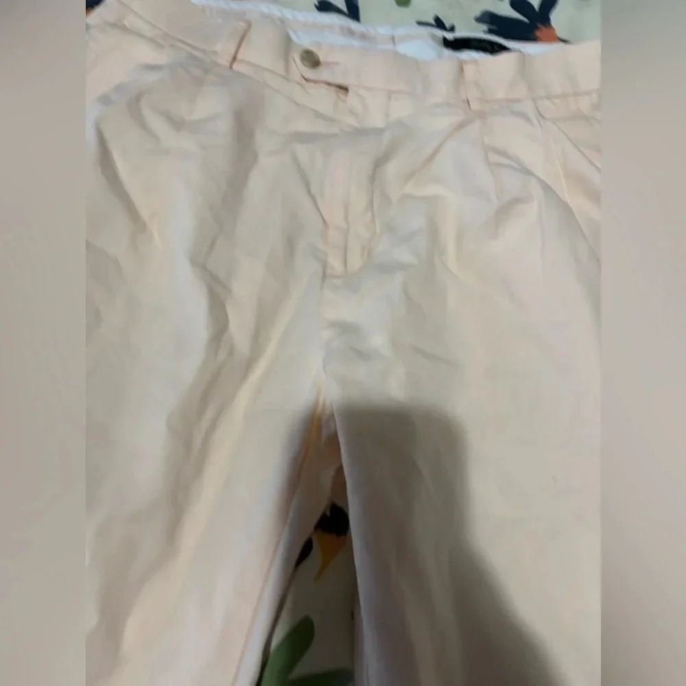 Bobby Jones size 32-khaki, pale, pink, no flaws. - Picture 3 of 11